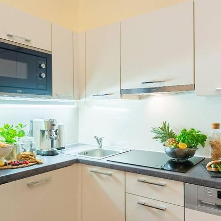 Rose Apartments / Romantic & Cozy / City Center Πράγα Εξωτερικό φωτογραφία